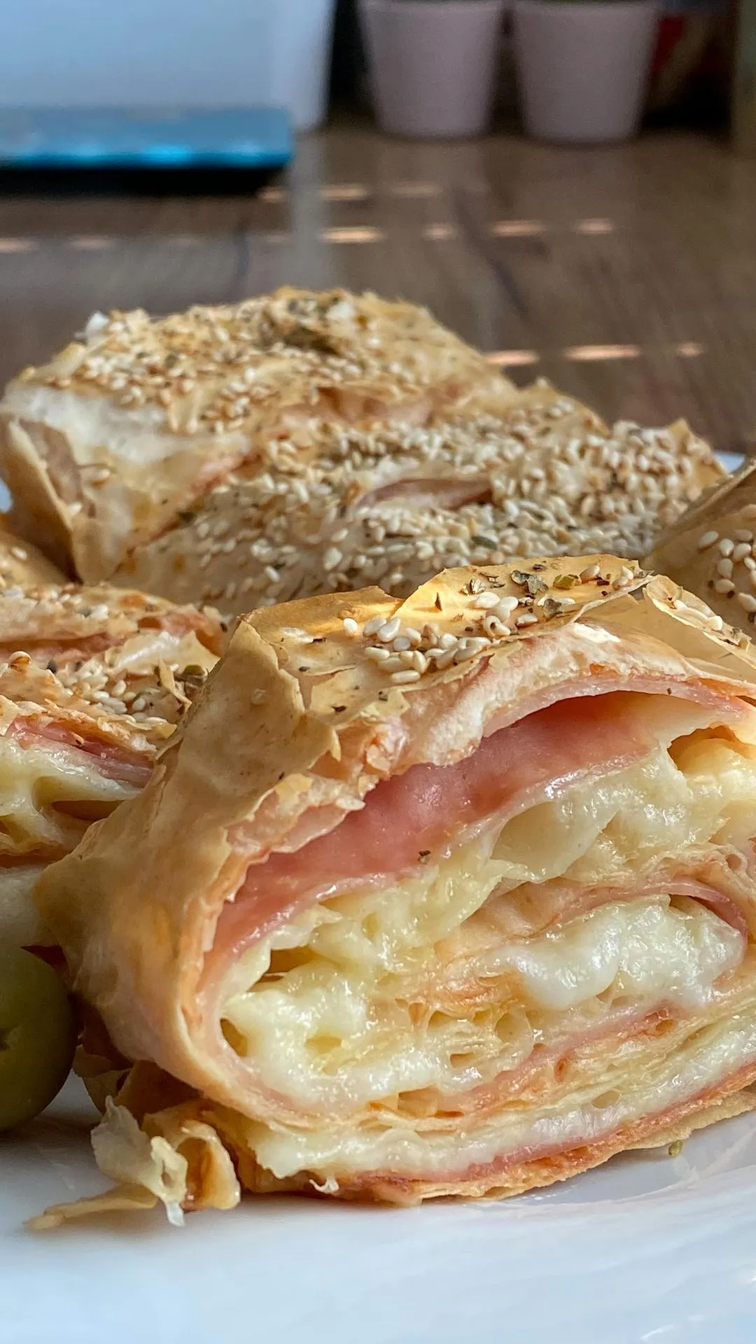 Pizza rolat od gotovih kora