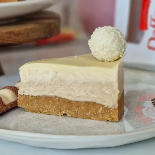 Kinder Raffaello Cheesecake