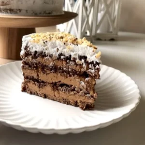 Lješnjak torta, bogatog ukusa i puna lješnjaka