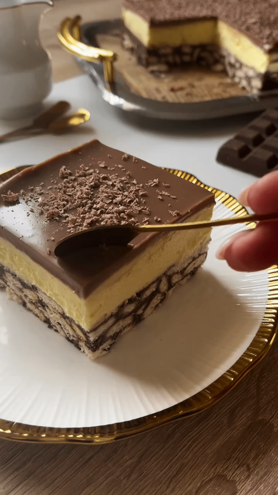 Brzi kolač sa keksom – Bez pečenja!
