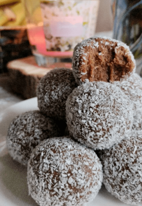 Čoko Banana Kuglice – Brzi sitni kolači za slavsku trpezu!