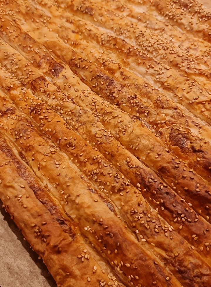 Gibanica od gotovih kora – Tradicionalna pita na najlakši način