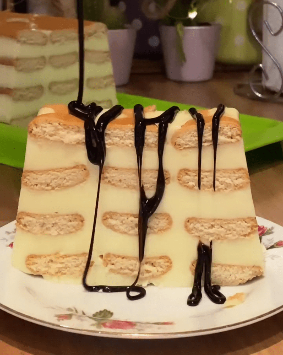Keks torta sa pudingom – Recept za ukusan desert bez pečenja