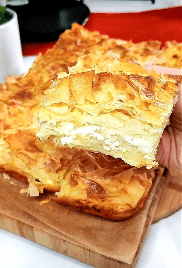 Brza pita sa sirom: Jednostavan recept za ukusnu domaću pitu