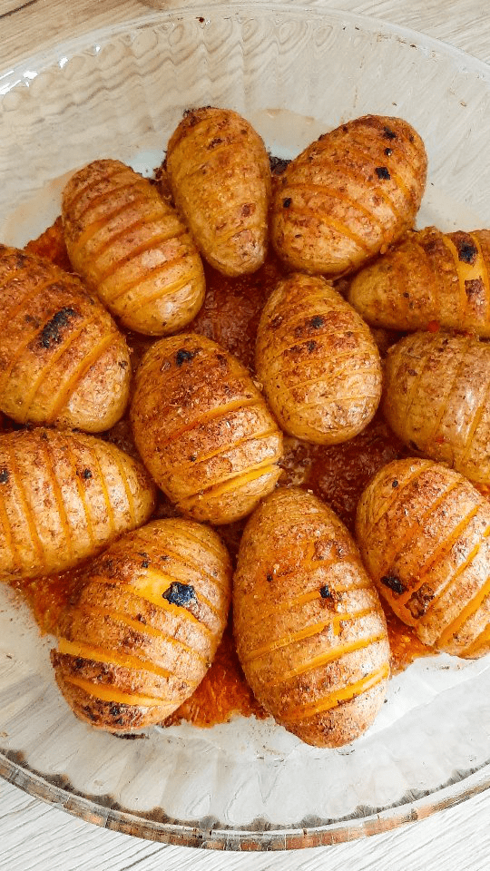 Krompirići sa parmezanom: Hrskavi zalogaji za savršen ručak