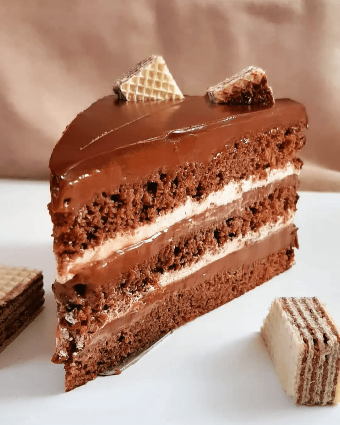 Noisette torta s kremom od nougata i lješnjacima