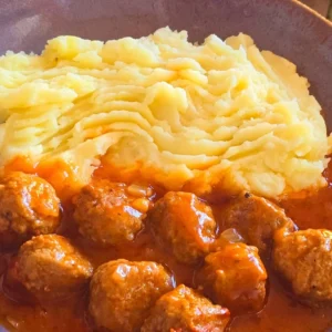 Sočne ćufte od purećeg mesa recept za ručak