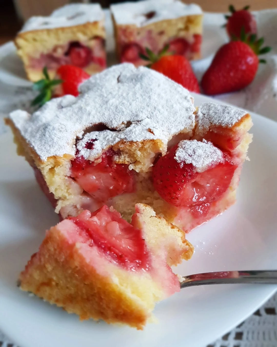 Starinski kolač s jagodama: Tradicionalni recept za neodoljivi desert