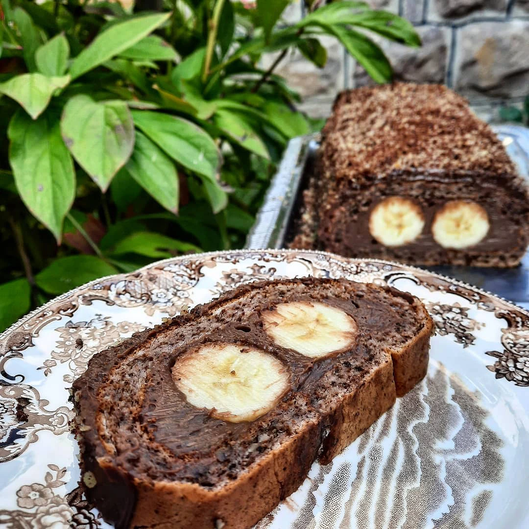 Kremasti rolat sa Nutellom – Savršen čokoladni desert sa bananama