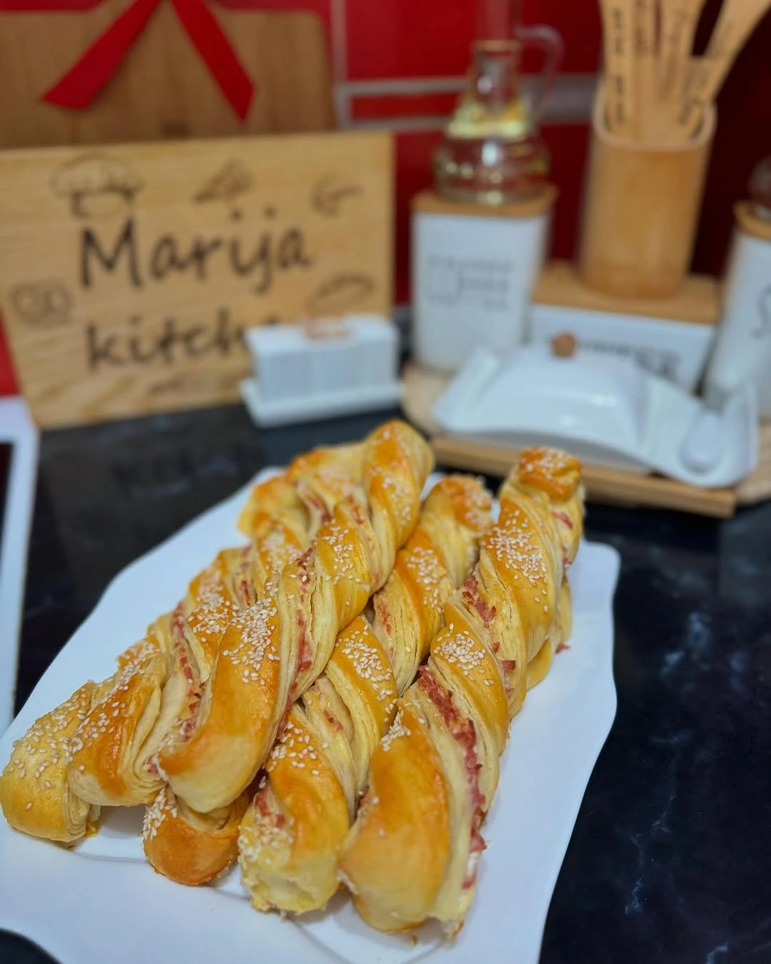 Lisnati punjeni štapići – Hrskavi izvana, mekani iznutra!